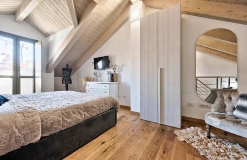Borgo Dora Apartment | Gran Balon: Family & Pet-Friendly Retreat with Great Reviews