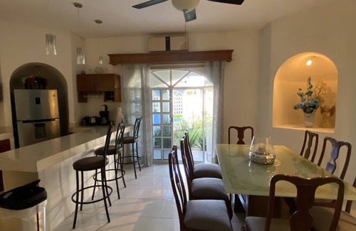 Merida Municipality House | Experience Gran Casa con Alberca: Family-Friendly Retreat
