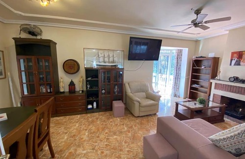 Los Franceses-la Vega House | Family-Friendly Gran Casa with Private Pool Near Chiclana