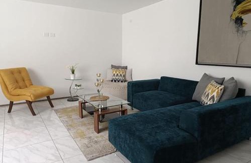 Cuautlancingo House | Gran departamento de lujo ejecutivo con alberca