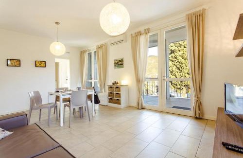 Portese Apartment | Gran Fausto Bilo: Family-Friendly Retreat with Top Ratings