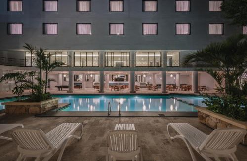 Centro Hotel | Pet-Friendly Getaway at Mision Merida Panamericana Hotel