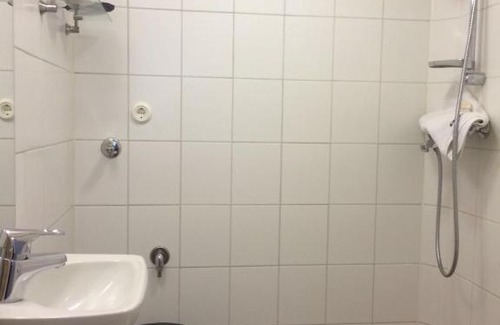 Suolahti Bed & Breakfast | Discover Gran Hotellihuoneistot 2: Guest Rated 9/10 with Hot Tub