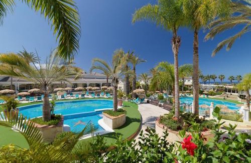 Arona Hotel | Relax at Gran Oasis Resort: Oceanfront Pool and Spa