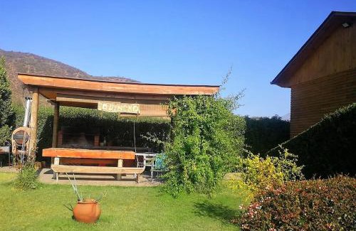 Olmue House | Cozy Gran Parcela Monte de Olmue: Pet-Friendly Retreat
