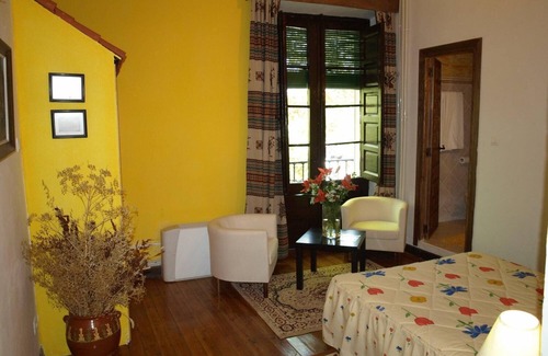 Olmedo House | Discover Gran Posada La Mesnada: Spa & Family-Friendly Fun