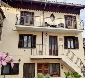 Fabbrica Curone Bed & Breakfast | Family-Friendly Getaway at Gran Severino with Kitchen Amenities