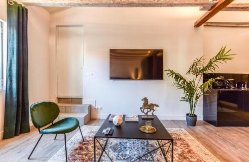 Coves Noves Apartment | Family-Friendly Stay at Gran Via Rustico Hotel