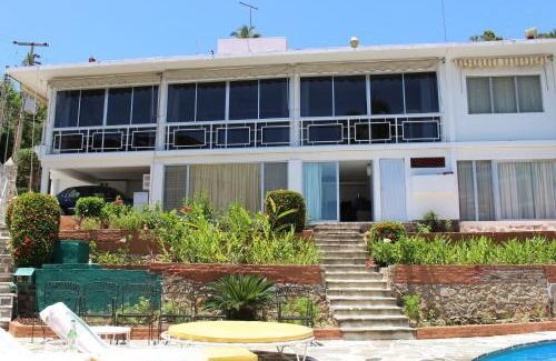 Lomas de Costa Azul Villa | Relax at Hermosa Residencia Costa Azul in Acapulco