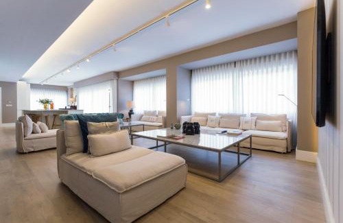 Alicante City Centre Apartment | Family-Friendly Gran Vivienda in Rambla - Rated 9.7/10