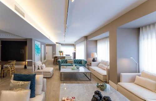 Alicante City Centre Apartment | Family-Friendly Gran Vivienda in Rambla - Rated 9.7/10