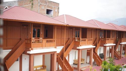 Palu Hotel | Budget-Friendly Granada Inn Palu with Breakfast & Family Perks