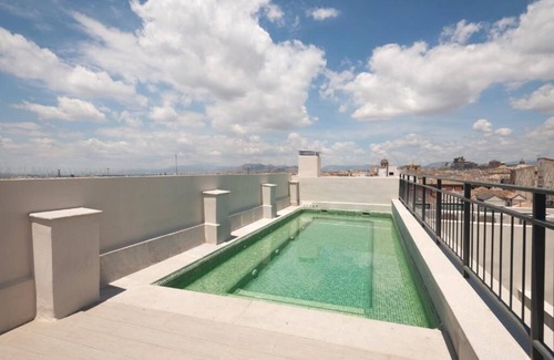 Centro - Sagrario Apartment | Elegant Granada Boho Chic Suite with Pool and Spa Amenities