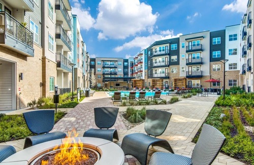 Montopolis Apartment | Inviting 1BR King Suite Near Downtown with Fast Wifi