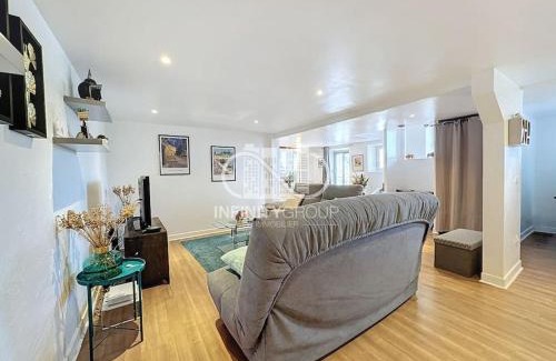 Riou - Petit Juas - Av de Grasse Apartment | Elegant 2p Near Palais - Boulevard Delaup, Cannes