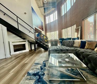 Atlantic Station Area Apartment | Stylish 3BR Loft in Atlantic Station with Family-Friendly Perks