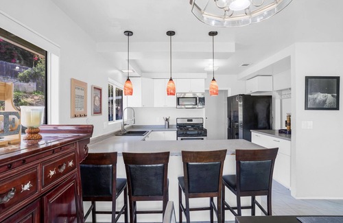 El Cajon House | Family-Friendly 5 Bedroom Home in El Cajon, San Diego