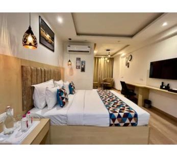 Civil Lines Apartment | Grand Anukmpa studio