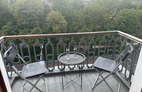 Degtyari Apartment | Guest Rated 10/10: Grand Apartment 2 for Families