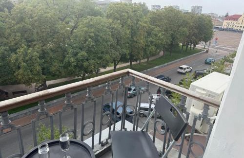 Degtyari Apartment | Guest Rated 10/10: Grand Apartment 2 for Families