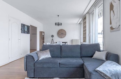 Cœur de Ville Apartment | Grand appartement climatisé, 3 chambres, terrasse