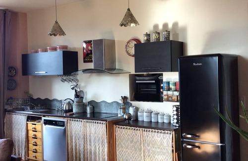 Gresy-sur-Aix Apartment | Family-Friendly Apartment with Lake Views Near Mountains
