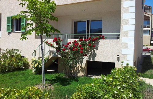Saint-Florent Apartment | Beautiful Oceanfront Grand Appartement in Saint Florent