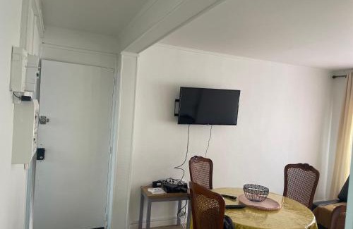 Evreux Apartment | Spacious Grand Appartement in Évreux - Guest Rated 7.7/10