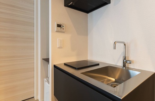 Kitakyushu Apartment | Discover GRAND BASE Mojiko: 8.8/10 & Family-Friendly Amenities