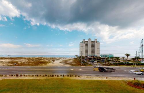 Gulf Shores Apartment | Family-Friendly Retreat at Grand Beach Resort 303 with Pool