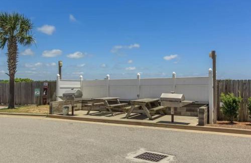 Gulf Shores House | Oceanfront Grand Beach Resort Unit 402 - Rated 10/10
