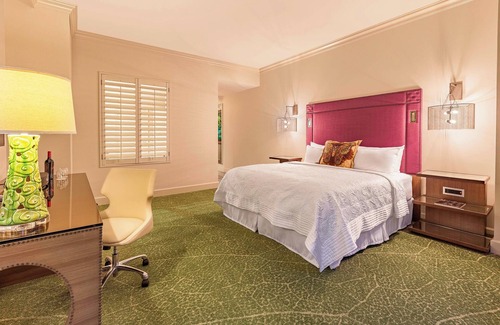 Redmont Park Hotel | Elegant Grand Bohemian Hotel Mountain Brook with Spa & Pool