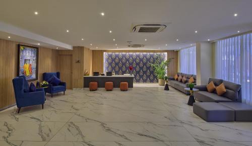 Nagavara Hotel | Experience Grand Continent Hebbal: A 4-Star Retreat