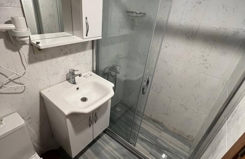 Istanbul City Center Hotel | Budget-Friendly Stay at GRAND Deniz Hotel with Breakfast