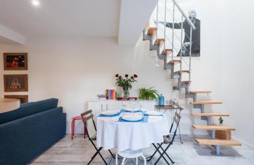 Villefranche-sur-Saone Apartment | Tranquil Grand Duplex in City Center with Family Amenities