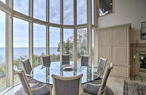 Egg Harbor House | Pet-Friendly Grand Egg Harbor Home with Scenic Lake Views