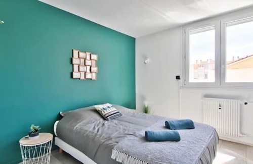 Jacquard - Prefecture Apartment | Discover Harmonie: Child-Friendly Retreat with 9.4 Rating