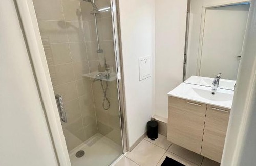 Illkirch-Graffenstaden Apartment | Family-Friendly Grand F4 Near Strasbourg Awaits Your Stay
