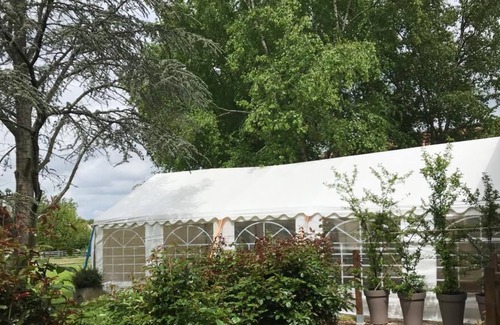 Villeneuve-sur-Bellot House | Grand Gîte de 15 à 23 Personnes à 80 Km de Paris et à 45 min de Disneyland