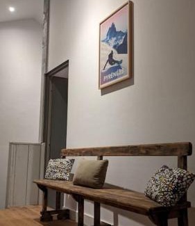 Mijanes Ski Chalet | Discover the Grand Gîte in Ariège Mijanes, Pet-Friendly Retreat