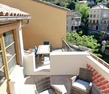 Largentiere Apartment | Charming Grand Gîte terrasses Largentière - Family Friendly Stay