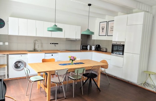 Pouldreuzic Other | Discover Grand Gite du Domaine de La Pommeraie Near Beach