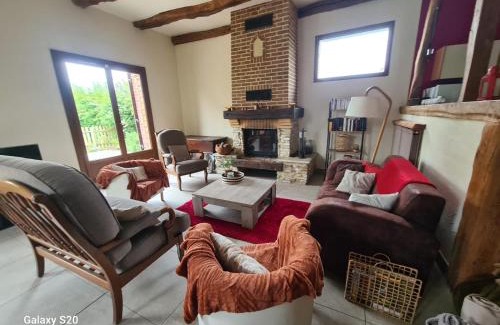 Criquiers House | Ideal Family Retreat with Ocean View & 9.3/10 Rating