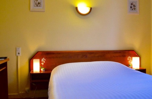 Evreux Hotel | Budget-Friendly Stay at Grand Hôtel De La Gare with Breakfast