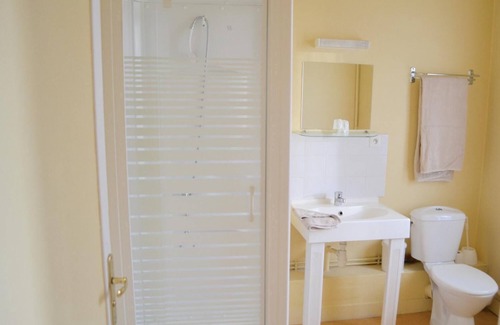 Evreux Hotel | Budget-Friendly Stay at Grand Hôtel De La Gare with Breakfast