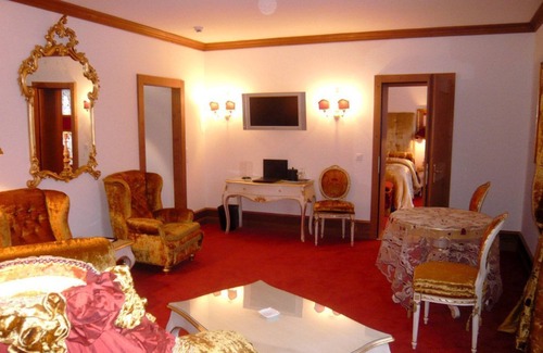 Chermignon Hotel | Elegant Grand Hôtel du Golf & Palace with Spa and Pool