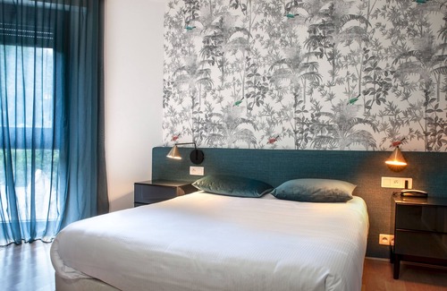 Florac Hotel | Grand Hôtel du Parc: Family-Friendly Retreat with Pool & Spa