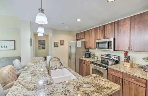 Grand Haven Apartment | Exceptional Grand Haven Condo with Patio Near Downtown
