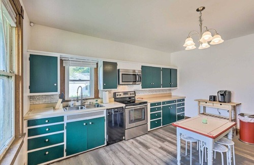 Wilmington House | Historic Grand Home with Spa & Pet-Friendly Amenities