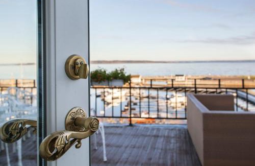 Asgardstrand Hotel | Experience Grand Hotel Åsgårdstrand - 4-Star Oceanfront Escape